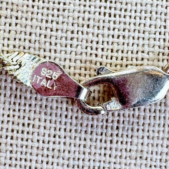 VTG Sterling Silver 925 Twisted Herringbone Chain Necklace Size 18" Length - Picture 7 of 11